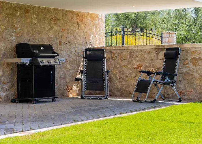 Lemon Tree Villa Gialova